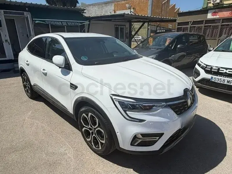 Usado Renault Arkana Techno 140 CV (102 kW) 2023 Blanco SUV