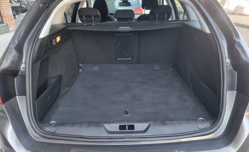 Usado Peugeot 308 Style 130 CV (95 kW) 2019 Familiar