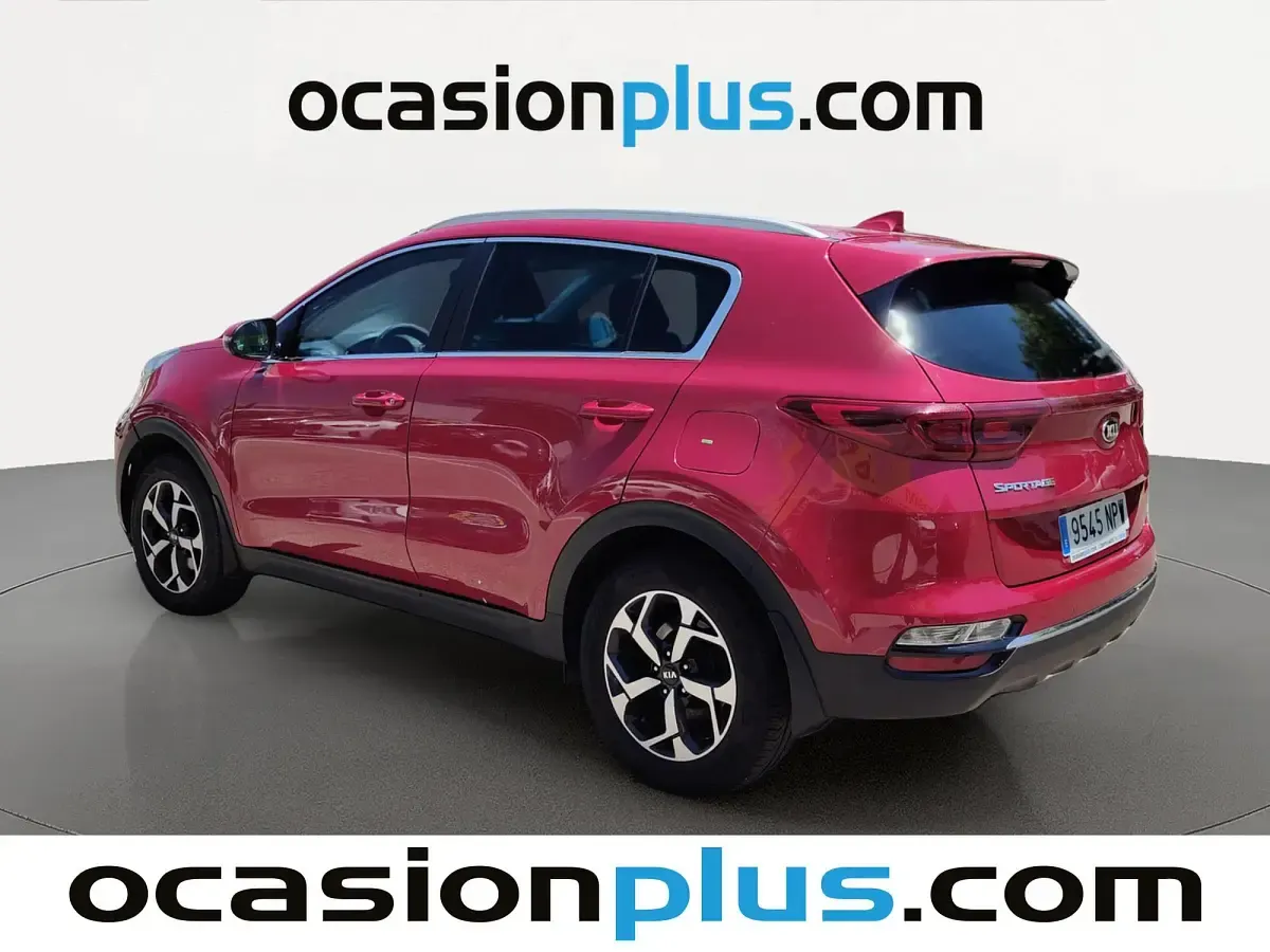 Usado Kia Sportage 132 CV (97 kW) 2021 Rojo SUV