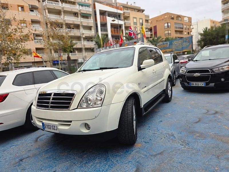 Usado Ssangyong (KGM) Rexton II 186 CV (136 kW) 2010 Blanco SUV