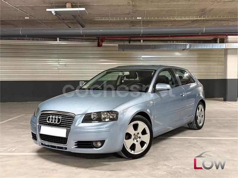 Azul Usado 2006 Audi A3 Ambiente Berlina | 6650 € (Un poco caro) - Imagen 1/4