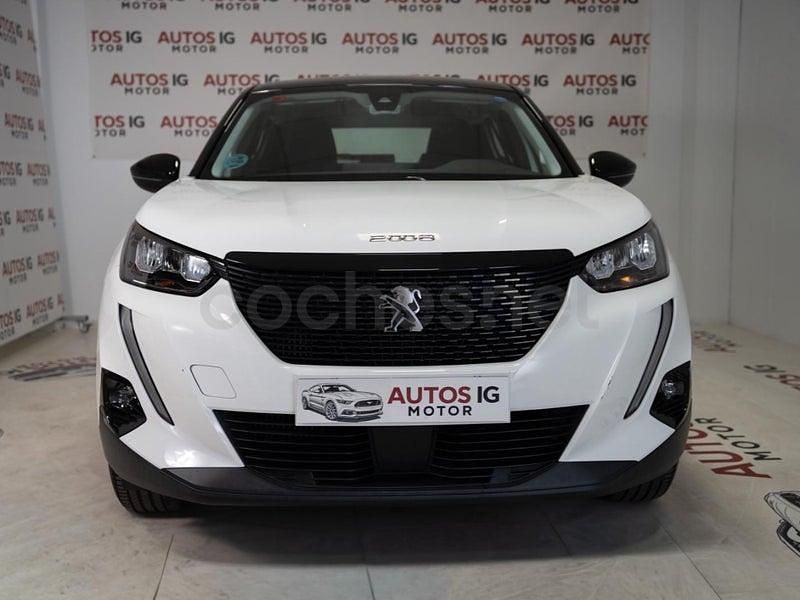 Używany Peugeot 2008 Active 100 KM (73 kW) 2021 Biały SUV