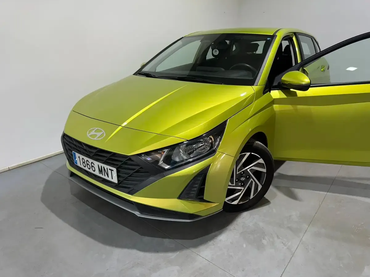 Usado Hyundai i20 83 CV (61 kW) 2024 Utilitario
