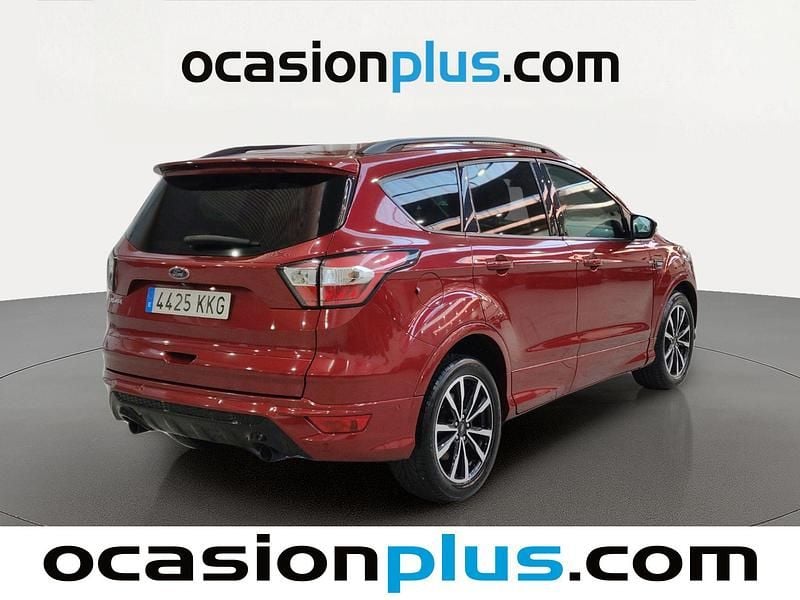 Usado Ford Kuga ST-Line 150 HP (110 kW) 2018 Vermelho SUV