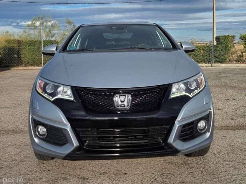 Usado Honda Civic Executive 120 CV (88 kW) 2014 Plateado Utilitario