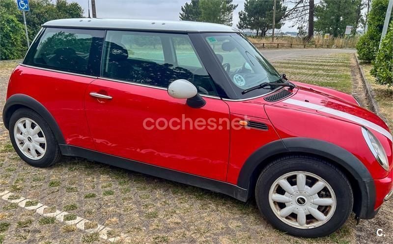 Rojo Usado 2004 Mini Cooper Utilitario | 3999 € (Buen precio) - Imagen 1/1
