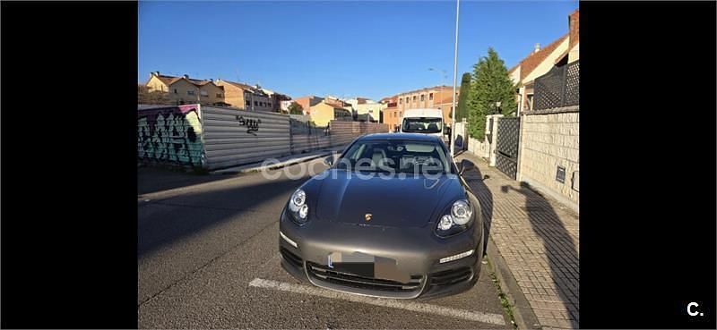 Usado Porsche Panamera 250 CV (183 kW) 2013 Gris / plata Utilitario