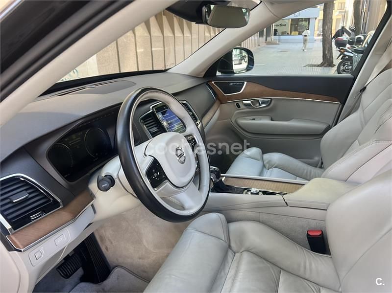 Usado Volvo XC90 Inscription 235 CV (172 kW) 2016 Negro SUV