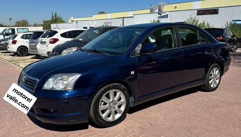 Usado Toyota Avensis Sol 129 CV (94 kW) 2004 Azul Berlina