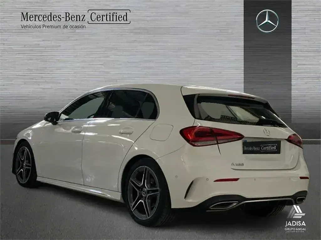 Usado Mercedes A180 136 CV (100 kW) 2022 Blanco Berlina