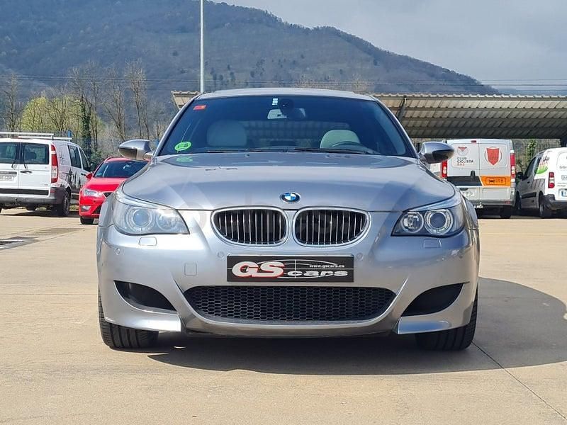 Usado BMW M5 507 CV (372 kW) 2006 Gris / plata Berlina