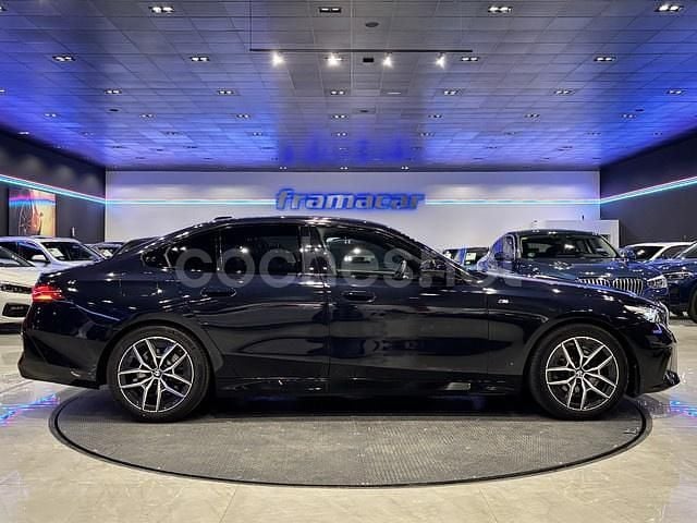 Usado BMW 520 Comfort Edition 197 CV (144 kW) 2024 Negro Berlina