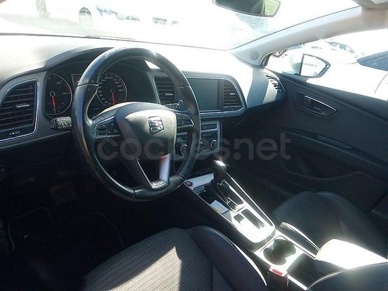 Usado Seat Leon XCELLENCE 150 CV (110 kW) 2020 Gris / plata Familiar