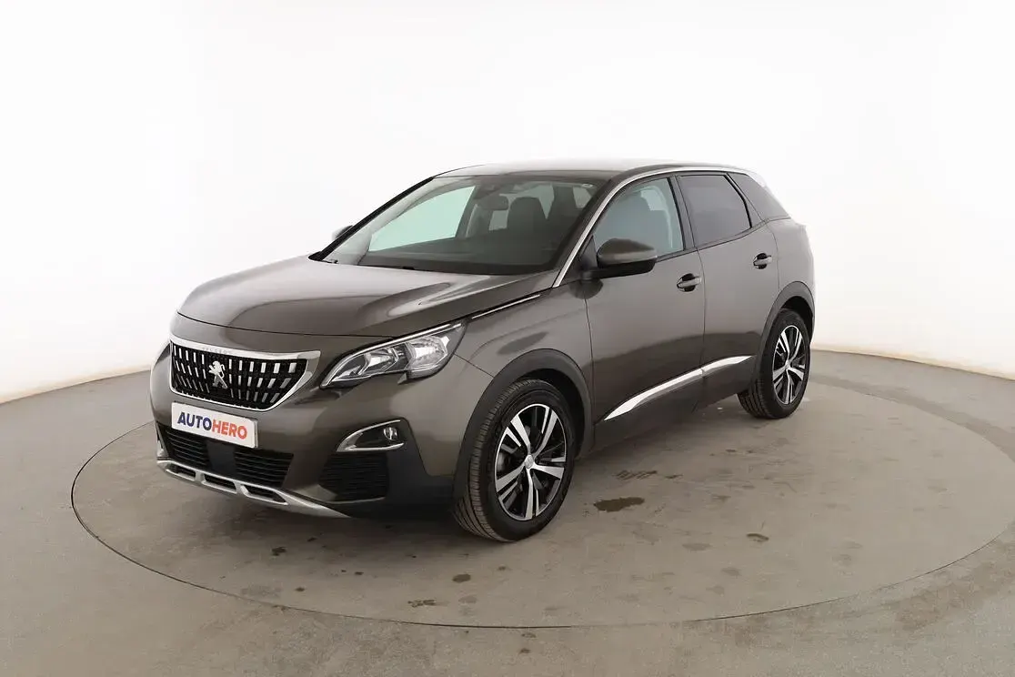 Usado Peugeot 3008 Allure 165 CV (121 kW) 2018 SUV