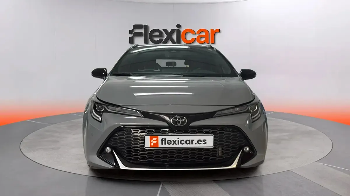 Usado Toyota Corolla Sport 184 CV (135 kW) 2022 Gris Familiar