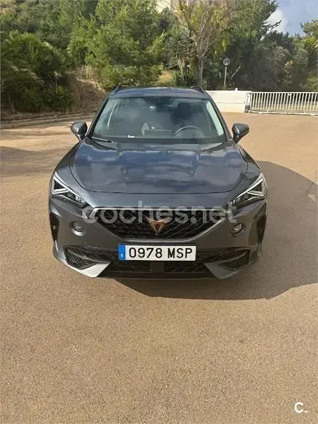 Usado Cupra Formentor 150 CV (110 kW) 2024 Gris / plata SUV