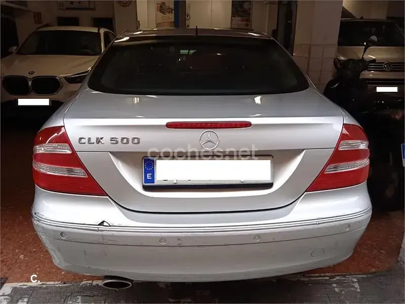 Usado Mercedes CLK500 Elegance 306 CV (225 kW) 2002 Gris / plata Coupe