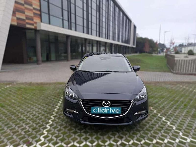 Usado Mazda 3 105 CV (77 kW) 2017 Negro Utilitario