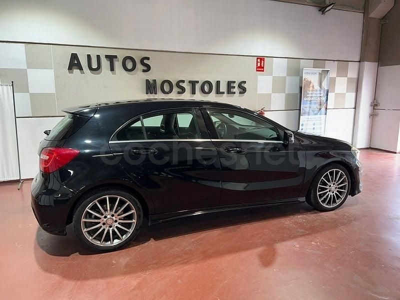 Usado Mercedes A200 AMG line 136 CV (100 kW) 2014 Negro Berlina