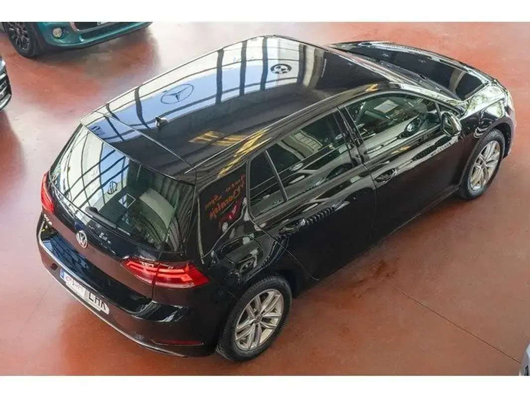 Usado VW Golf VII Advance 150 CV (110 kW) 2020 Negro Utilitario