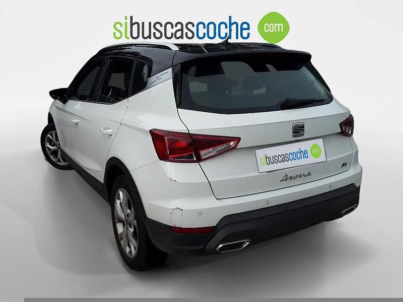 Usado Seat Arona FR 116 CV (85 kW) 2024 Blanco SUV