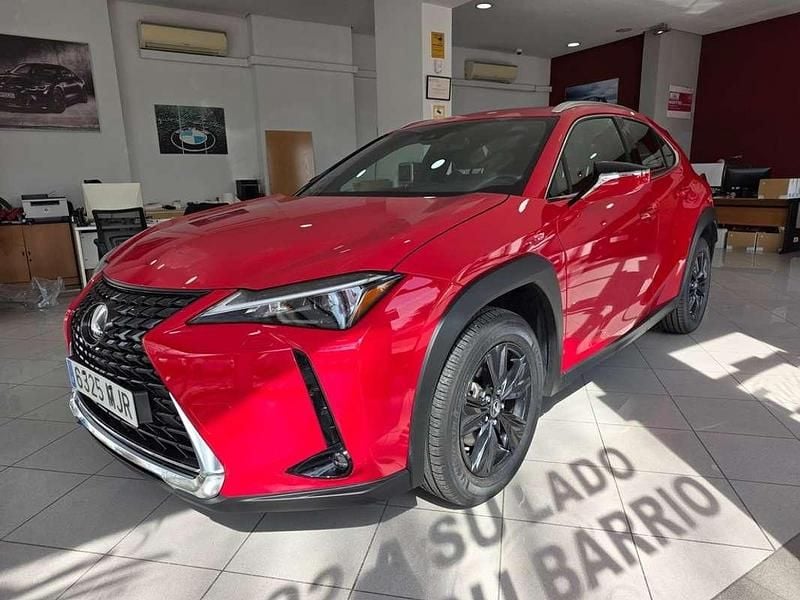 Usado Lexus UX 250h Business Edition 184 CV (135 kW) 2023 Rojo SUV