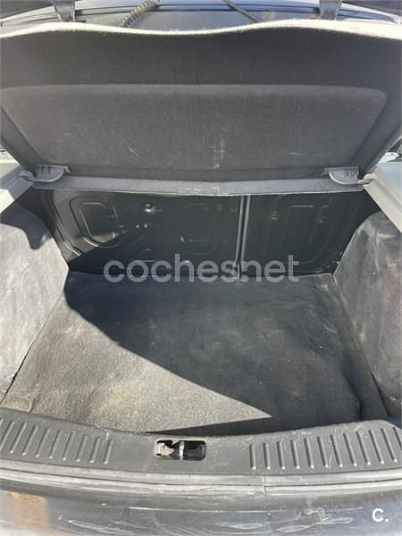 Usado Ford Focus Business Edition 90 CV (66 kW) 2009 Negro Berlina