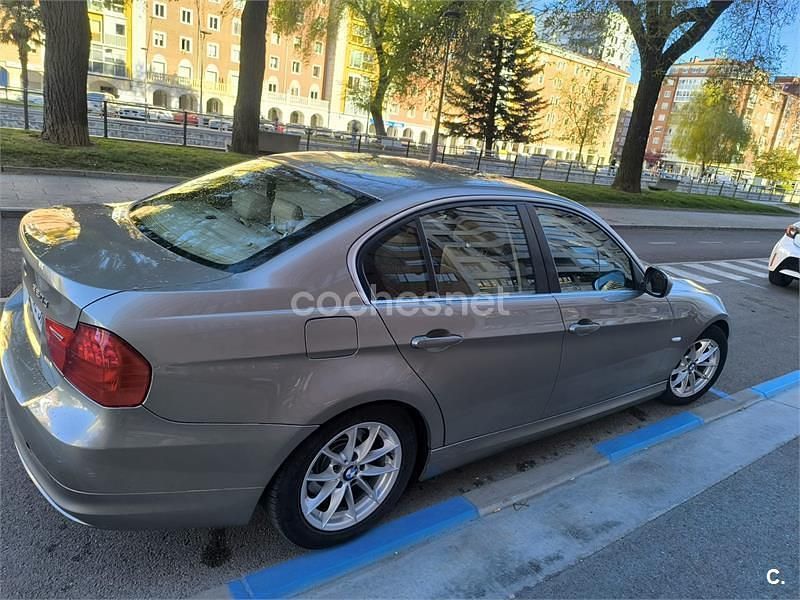 Usado BMW 320 Efficient Dynamics 163 CV (119 kW) 2015 Beige Berlina