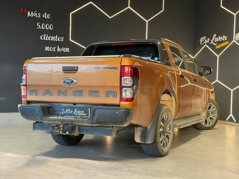 Usado Ford Ranger Wildtrack 213 CV (156 kW) 2021 Naranja Recogida