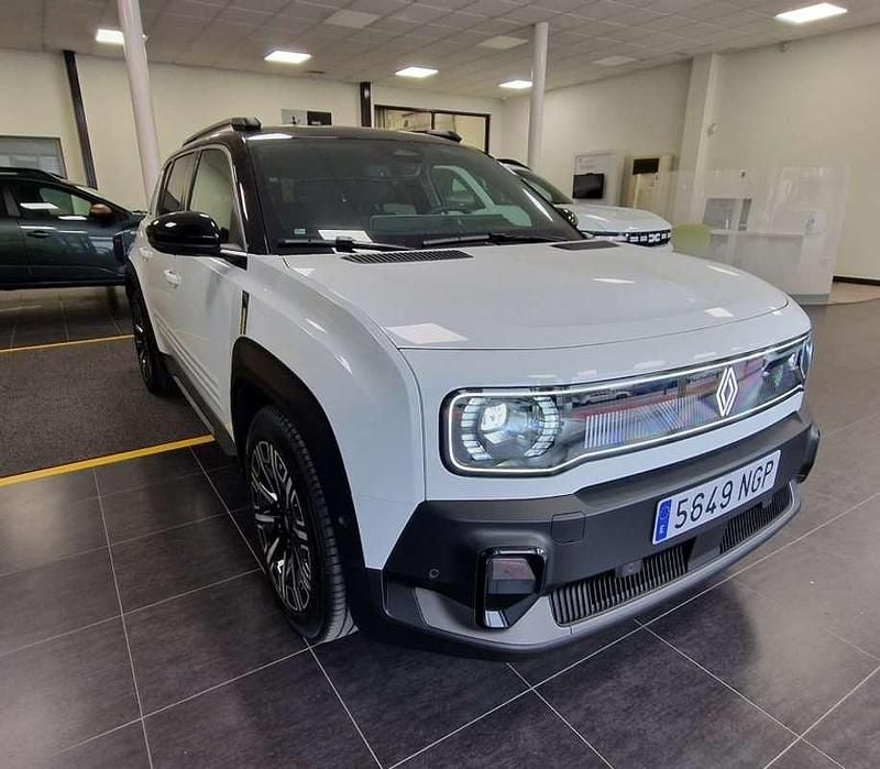 Usado Renault Megane E-Tech Iconic 110 kW (150 CV) 2025 Blanco SUV