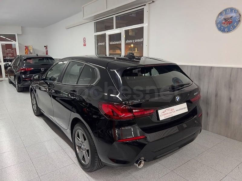 Usado BMW 118 136 CV (100 kW) 2022 Negro Utilitario