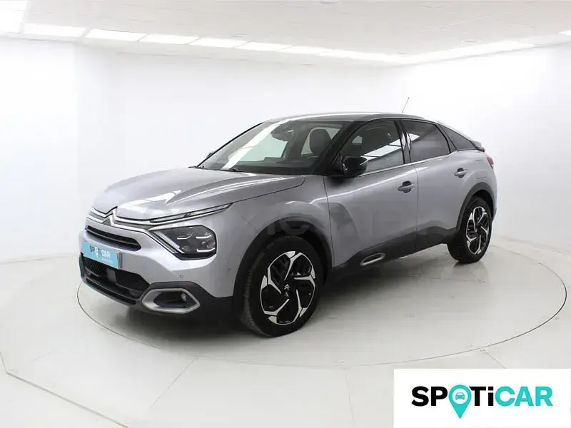 Usado Citroën C4 Shine 131 CV (96 kW) 2023 Gris / plata Berlina