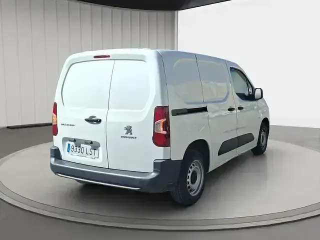 Usado Peugeot Partner S 102 CV (75 kW) 2021 Blanco Monovolumen