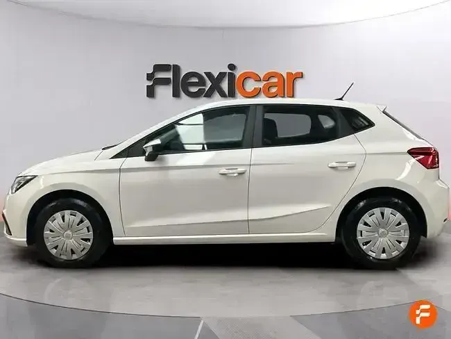 Usado Seat Ibiza Reference 80 CV (58 kW) 2023 Blanco Utilitario