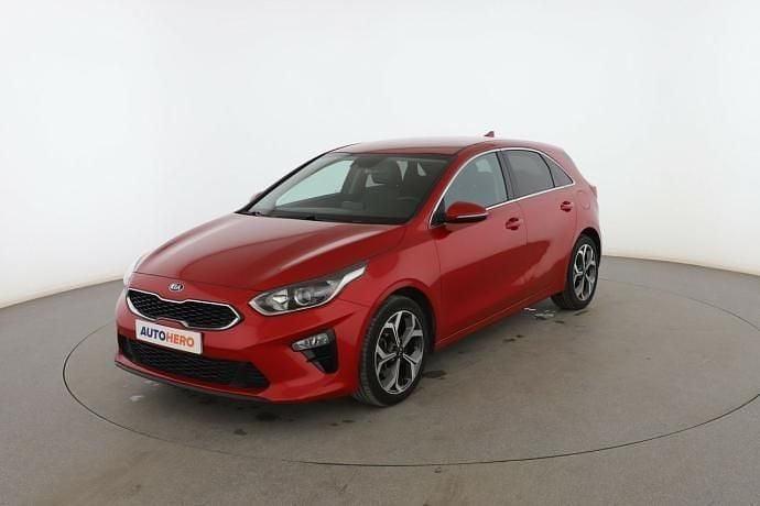 Rojo Usado 2019 Kia Ceed Berlina | 16.299 € (Precio justo) - Imagen 1/3