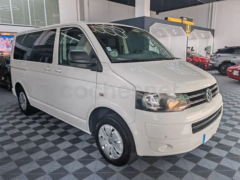 Usado VW Multivan 140 CV (102 kW) 2015 Blanco Monovolumen