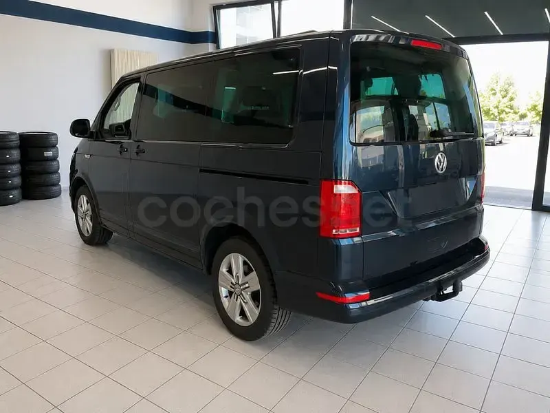 Usado VW Multivan 204 CV (150 kW) 2017 Azul Monovolumen
