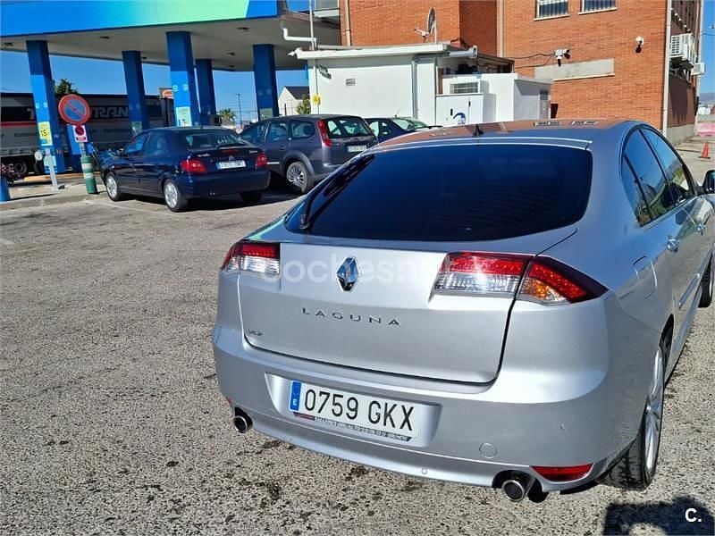 Usado Renault Laguna III GT 180 CV (132 kW) 2009 Gris / plata Berlina