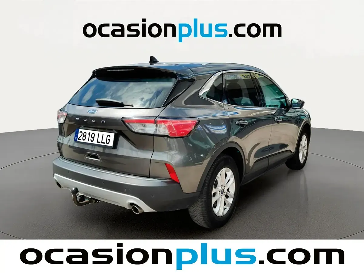 Usado Ford Kuga Titanium 150 CV (110 kW) 2020 Gris SUV