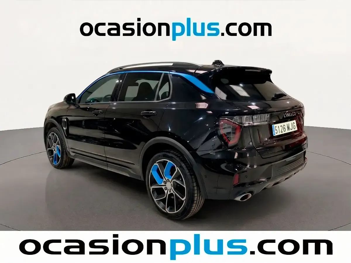 Usado Lynk & Co 01 261 CV (191 kW) 2023 Negro SUV