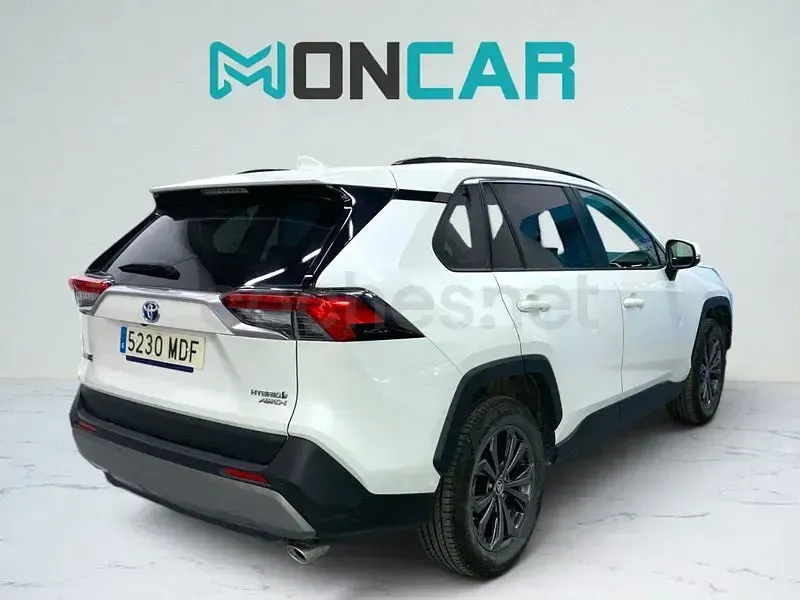 Usado Toyota RAV4 Hybrid Advance 222 CV (163 kW) 2023 Blanco SUV