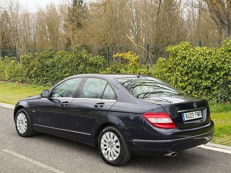 Usado Mercedes C200 Elegance 184 CV (135 kW) 2007 Azul Berlina