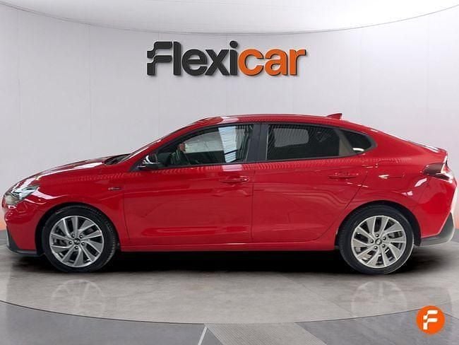 Usado Hyundai i30 N Line 120 CV (88 kW) 2020 Rojo