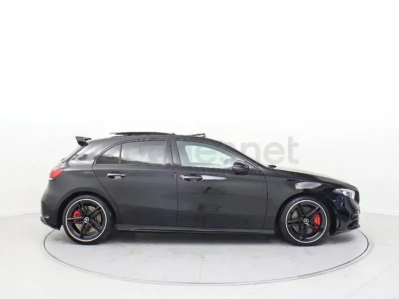 Usado Mercedes A35 AMG 306 CV (225 kW) 2022 Negro Berlina