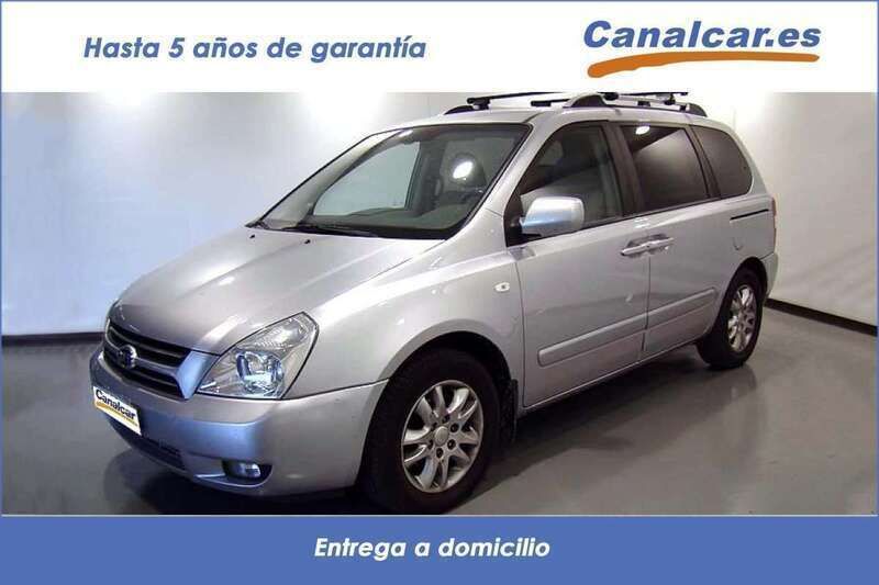 Plata Usado 2008 Kia Carnival Monovolumen | 7605 € (Precio justo) - Imagen 1/4