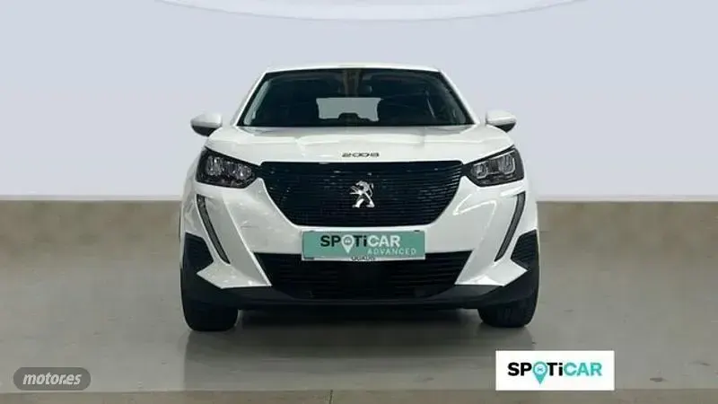 Usado Peugeot 2008 Active 110 CV (80 kW) 2021 Blanco SUV