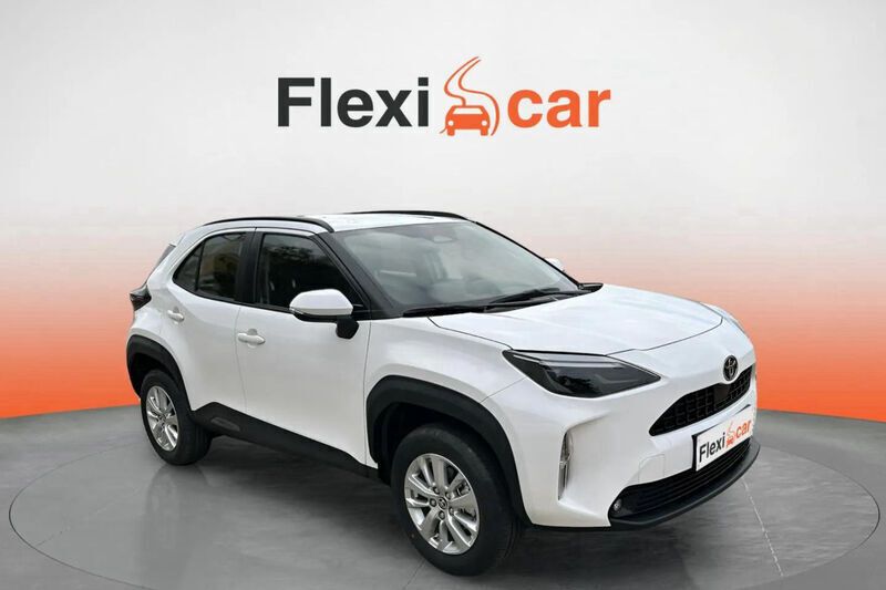 Blanco Nuevo 2024 Toyota Yaris Hybrid Active | 23.890 € (Precio justo) - Imagen 1/4
