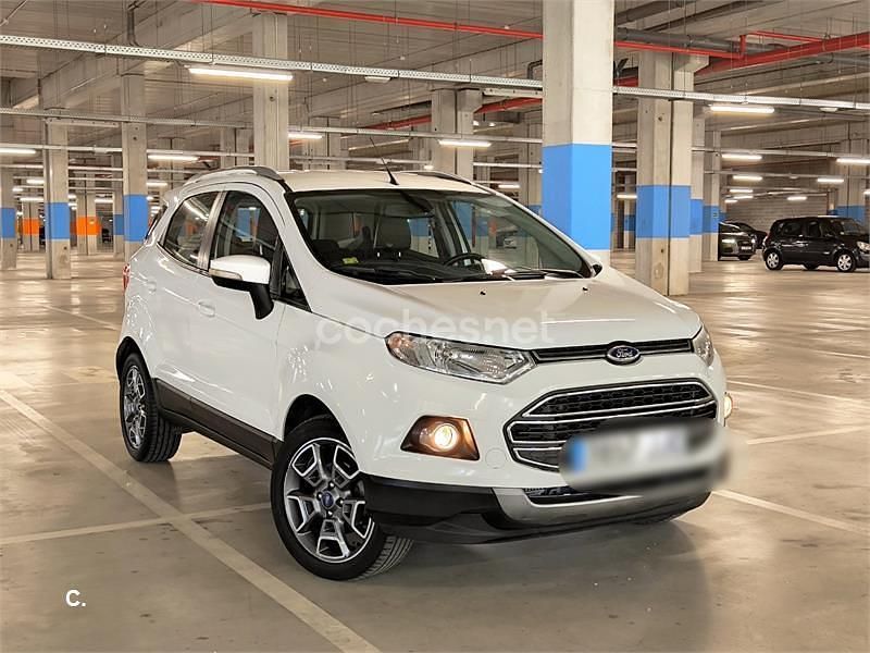 Usado Ford Ecosport Titanium S 95 CV (69 kW) 2016 Blanco SUV