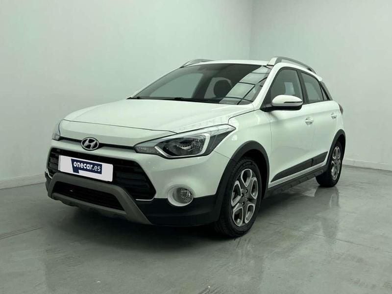 Usado Hyundai i20 Active 101 CV (74 kW) 2020 Blanco Berlina