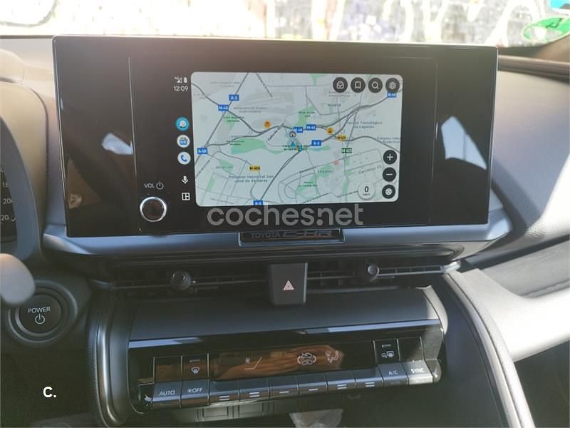 Usado Toyota C-HR Advance 140 CV (102 kW) 2025 Gris / plata SUV